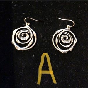 Premier Designs enhancer and earrings